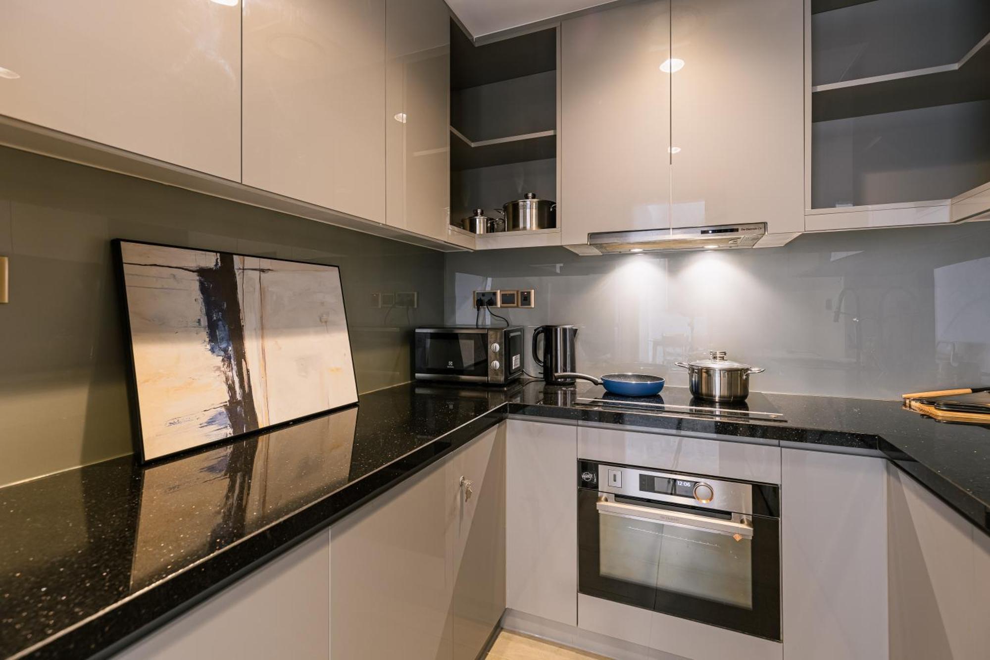 Exclusive 2-3 Bedroom Apartment In District 1 Free Pool Gym Sauna Ho Chi Minh City Bagian luar foto